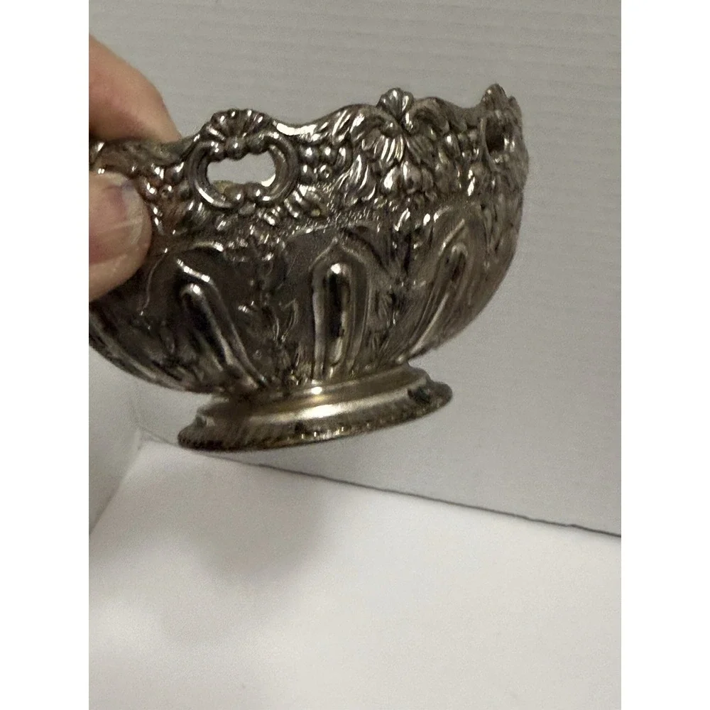 VTG Raimond Silverplate Ornate Footed Bowl Vintage‎ Tarnished Patina Pierced Rim